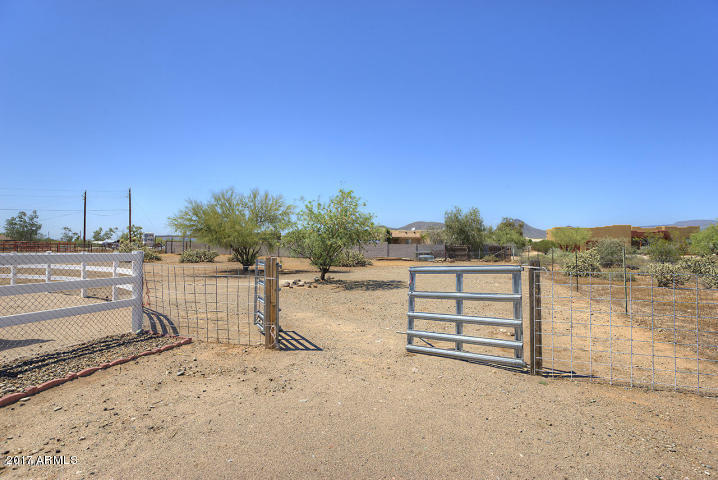 2112 E Maddock Rd, Phoenix, AZ 85086 photo 22