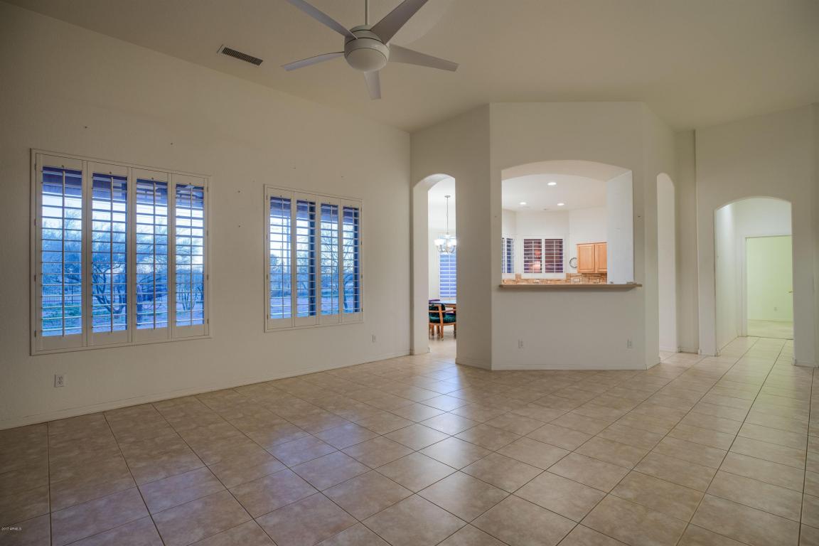 713 E Desert Ranch Rd, Phoenix, AZ 85086 photo 9
