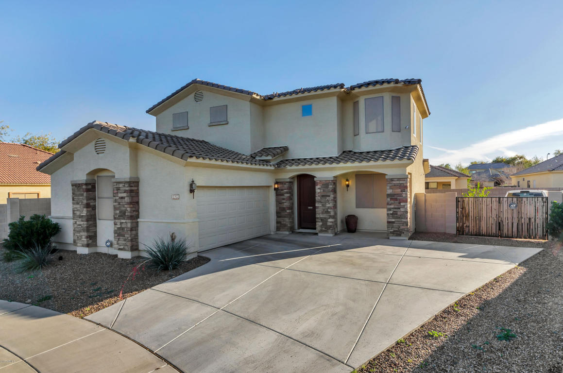 1428 E Branham Ln, Phoenix, AZ 85042 photo 1