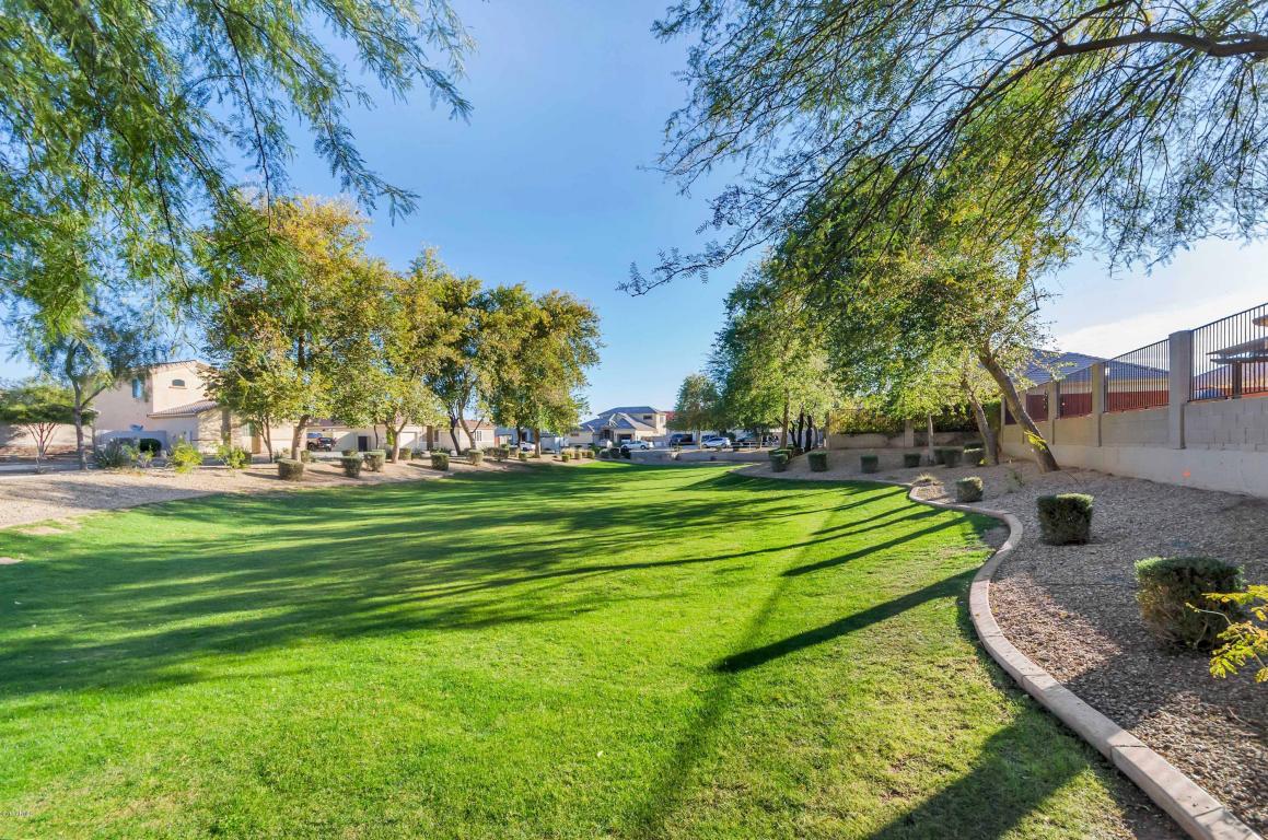 1428 E Branham Ln, Phoenix, AZ 85042 photo 28