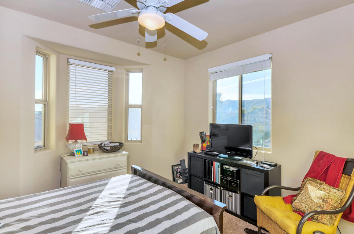 1428 E Branham Ln, Phoenix, AZ 85042 photo 9