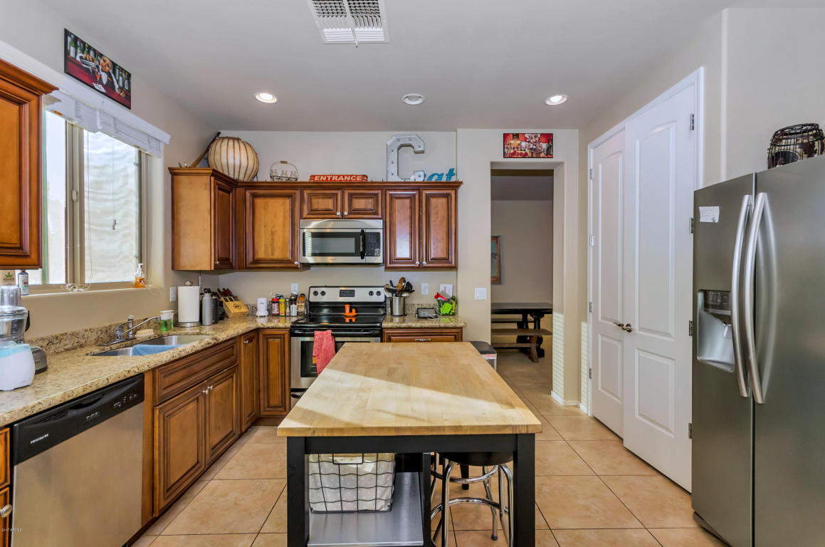 1428 E Branham Ln, Phoenix, AZ 85042 photo 22