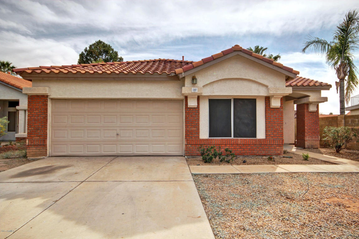 1307 E Linda Ln, Gilbert, AZ 85234 photo 2