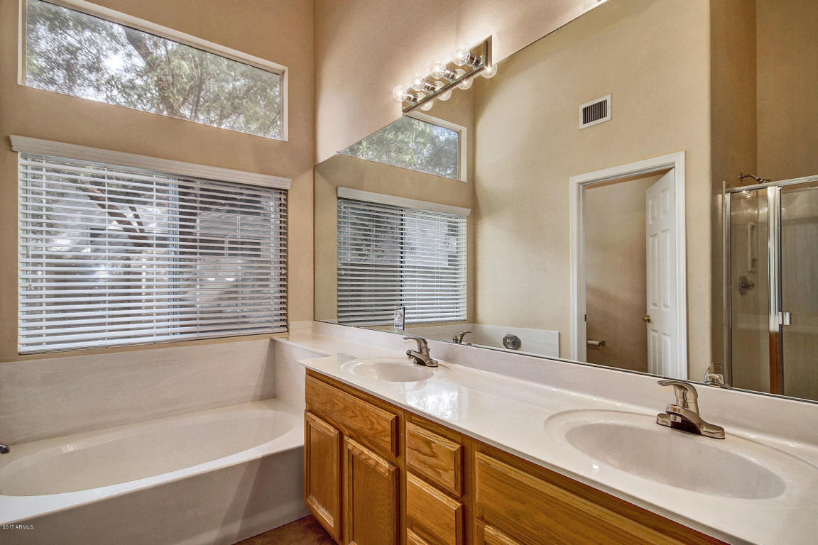 1307 E Linda Ln, Gilbert, AZ 85234 photo 11