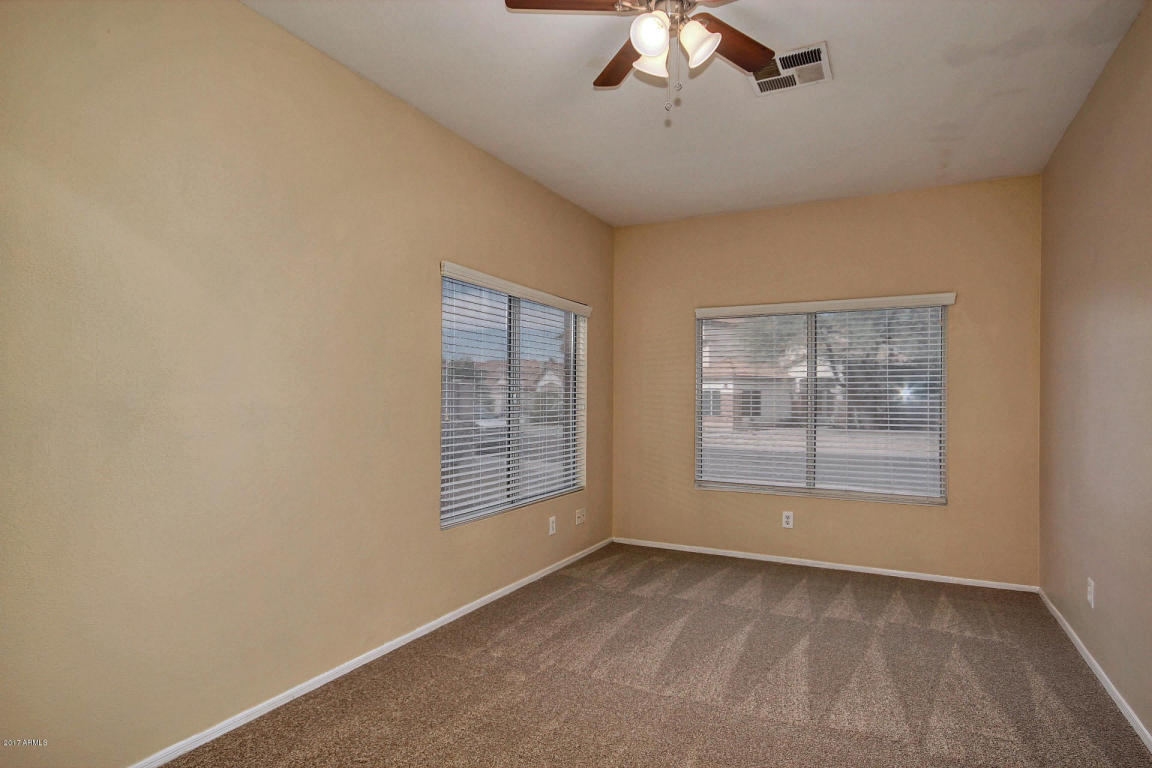 1307 E Linda Ln, Gilbert, AZ 85234 photo 3