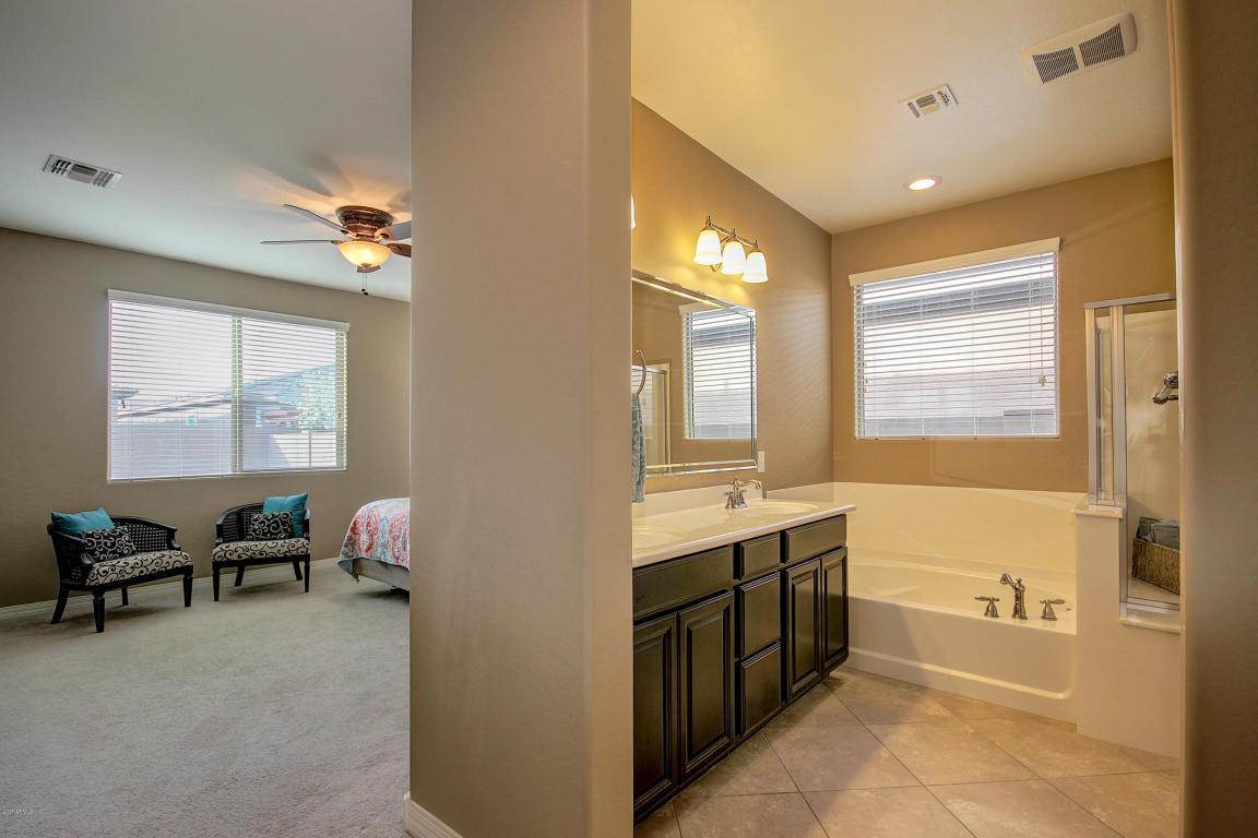1899 E Merlot St, Gilbert, AZ 85298 photo 24
