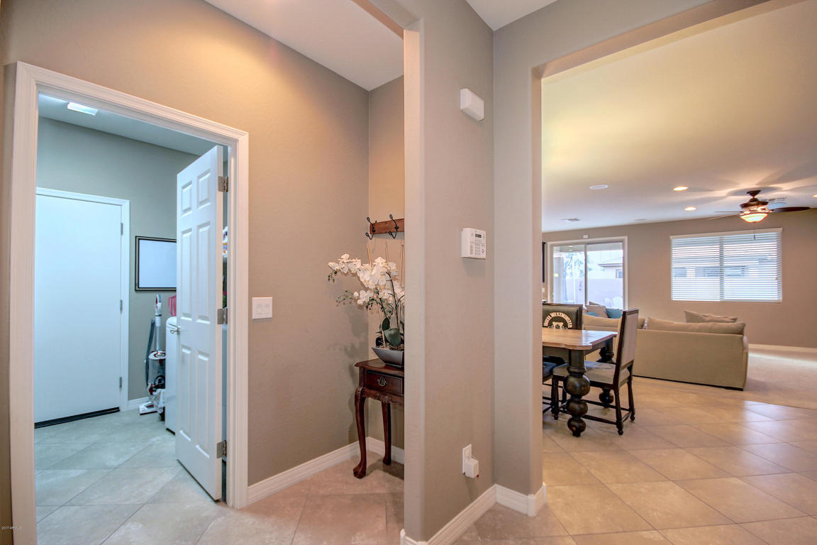 1899 E Merlot St, Gilbert, AZ 85298 photo 10