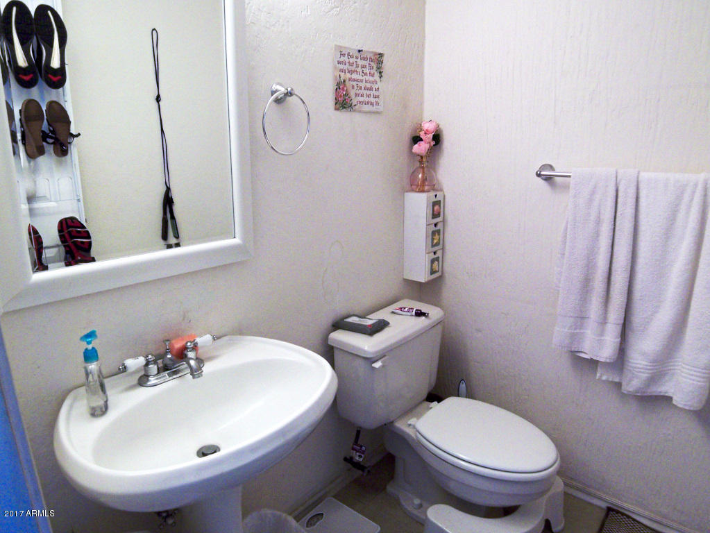 2325 E Cactus Rd, Phoenix, AZ 85022 photo 7