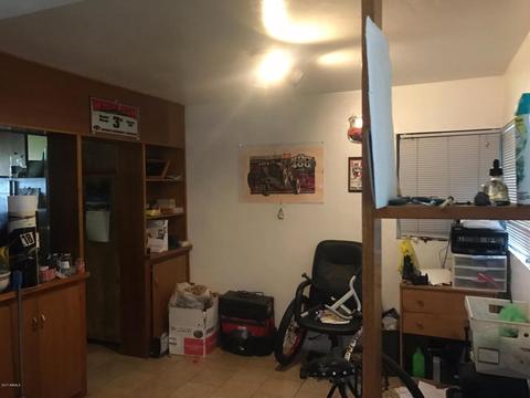 904 E Orange Dr, Phoenix, AZ 85014 photo 8