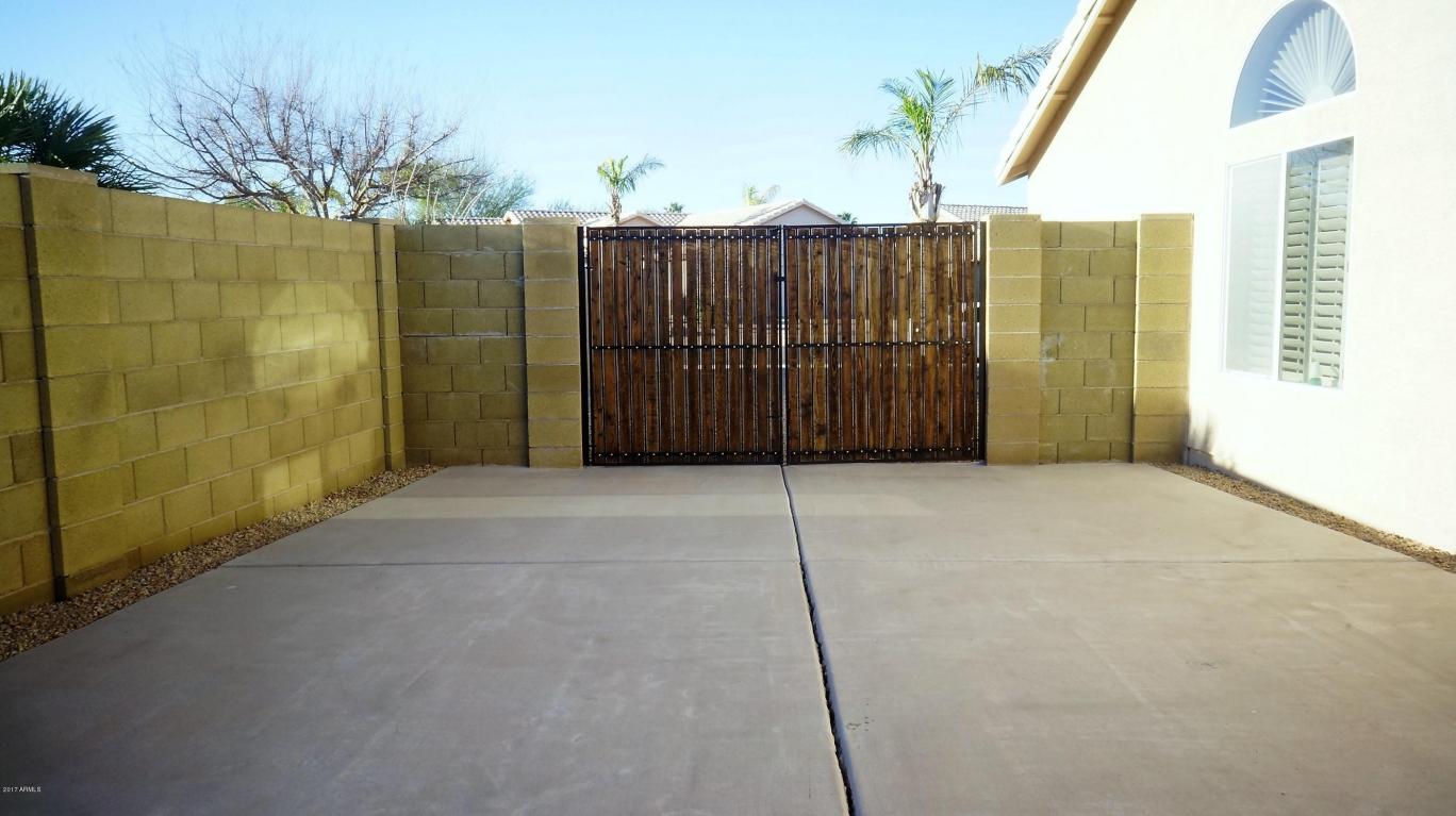 2208 E Temple Ct, Gilbert, AZ 85296 photo 29