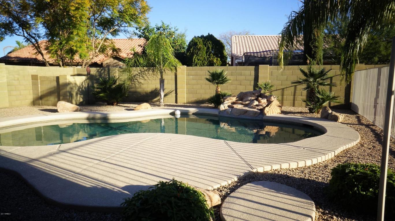2208 E Temple Ct, Gilbert, AZ 85296 photo 25