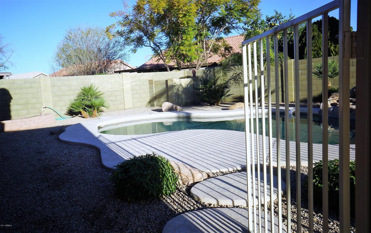 2208 E Temple Ct, Gilbert, AZ 85296 photo 24