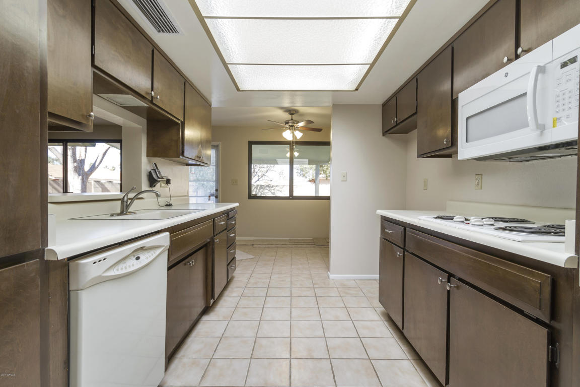 2426 E Geneva Dr, Tempe, AZ 85282 photo 5
