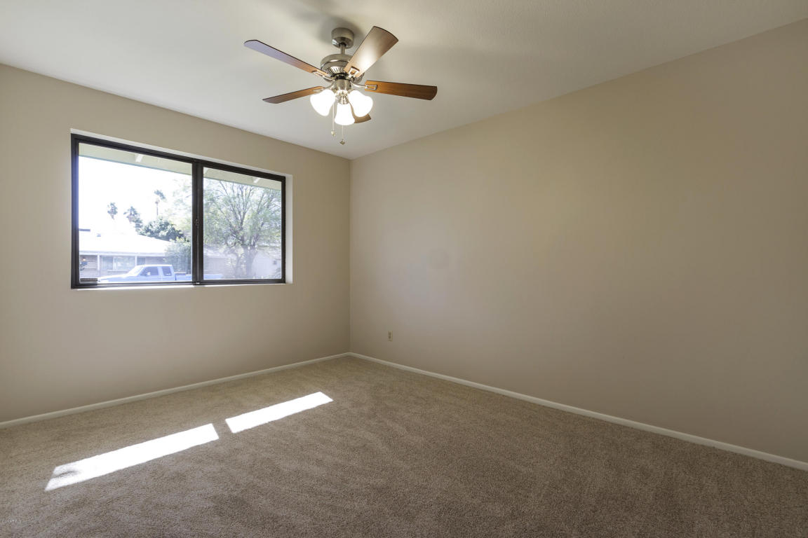 2426 E Geneva Dr, Tempe, AZ 85282 photo 8