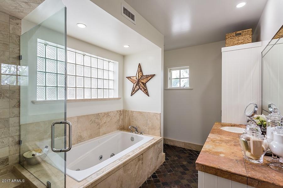 4215 E Clarendon Ave, Phoenix, AZ 85018 photo 14