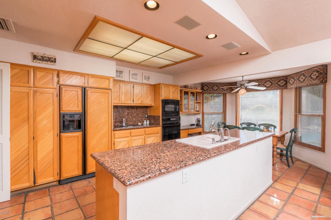 707 E Kaler Dr, Phoenix, AZ 85020 photo 8