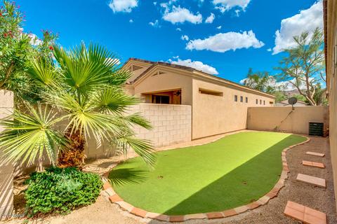 2202 E Branham Ln, Phoenix, AZ 85042 photo 27