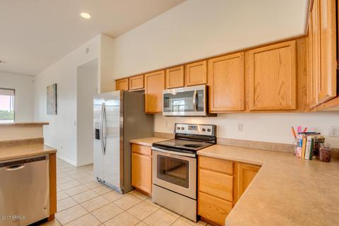 2202 E Branham Ln, Phoenix, AZ 85042 photo 10