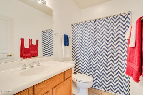 2202 E Branham Ln, Phoenix, AZ 85042 photo 21