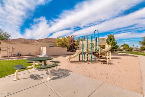 2202 E Branham Ln, Phoenix, AZ 85042 photo 32