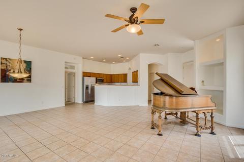 2202 E Branham Ln, Phoenix, AZ 85042 photo 7