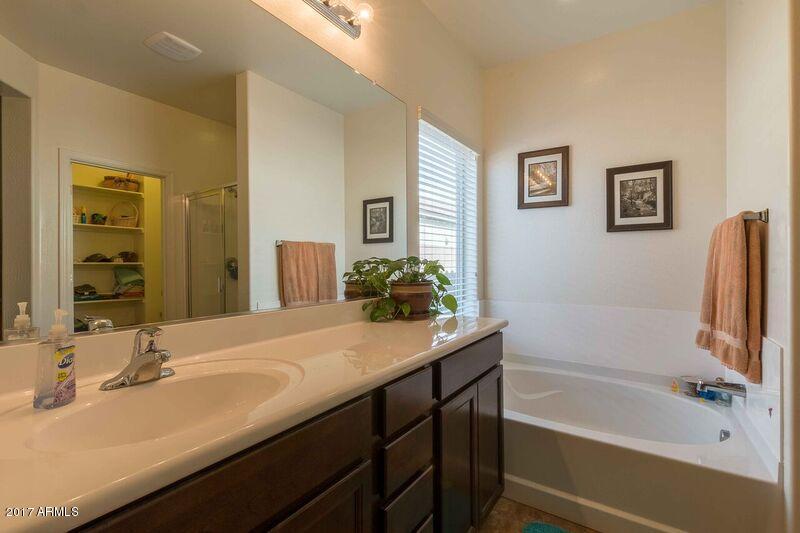2756 E Gillcrest Rd, Gilbert, AZ 85298 photo 14