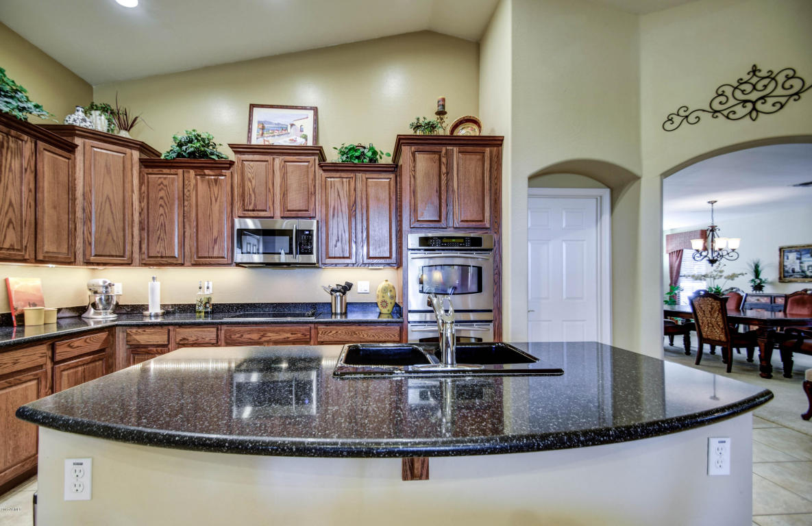 3562 E Geronimo Ct, Gilbert, AZ 85295 photo 4