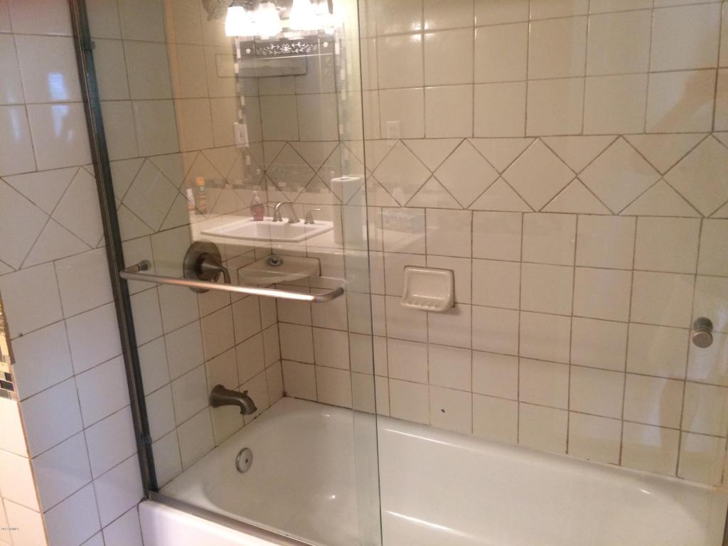 3361 N 76th Ave, Phoenix, AZ 85033 photo 9