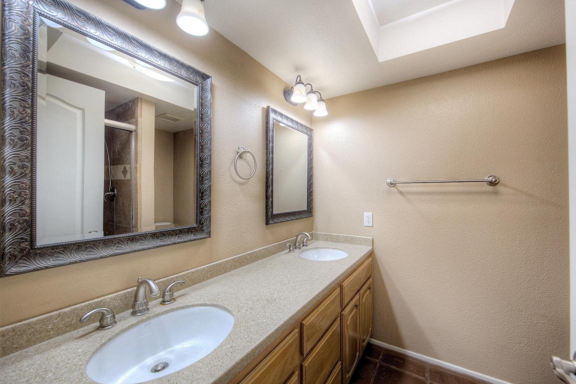 325 E Beck Ln, Phoenix, AZ 85022 photo 20