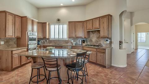 10052 E Indigo St, Mesa, AZ 85207 photo 15