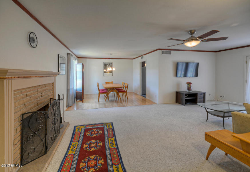 301 E Rovey Ave, Phoenix, AZ 85012 photo 8