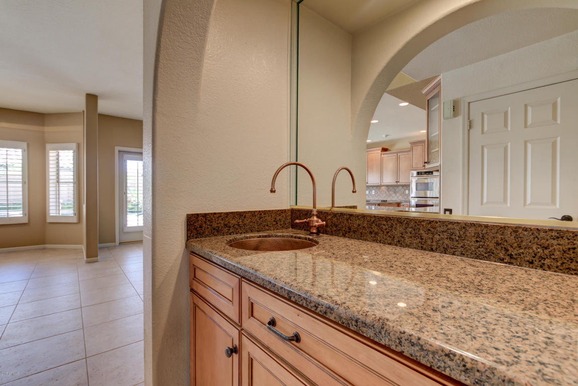 3731 E Kent Dr, Phoenix, AZ 85044 photo 14