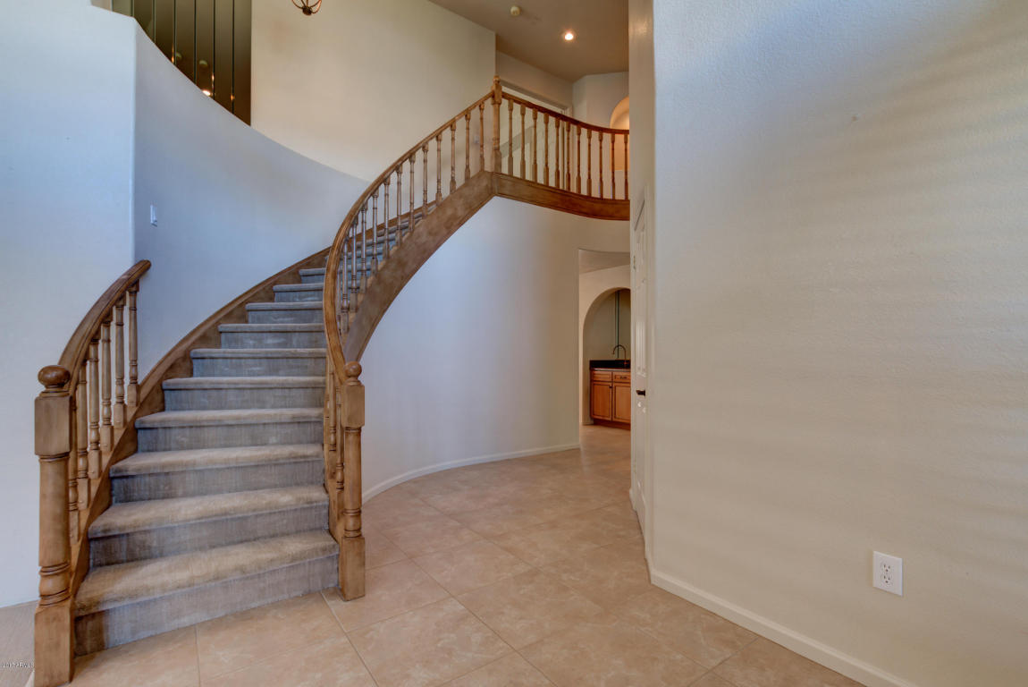 3731 E Kent Dr, Phoenix, AZ 85044 photo 3