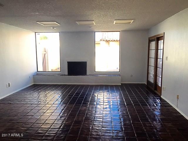 1232 Escondido Dr, Phoenix, AZ 85014 photo 2