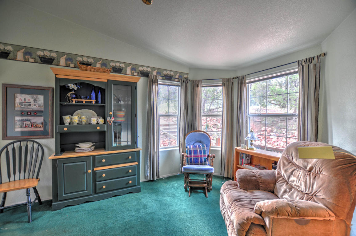 3009 Aspen Rd, Overgaard, AZ 85933 photo 14