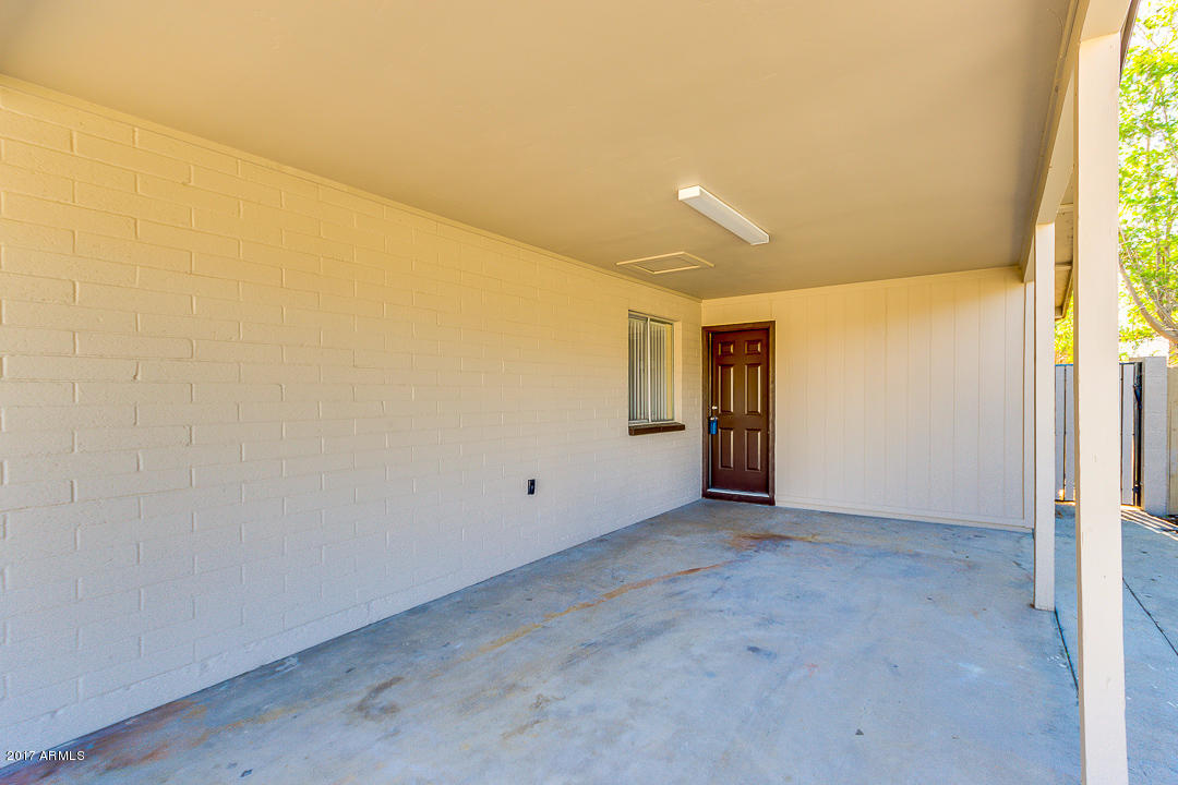 327 E 9th Dr, Mesa, AZ 85210 photo 4