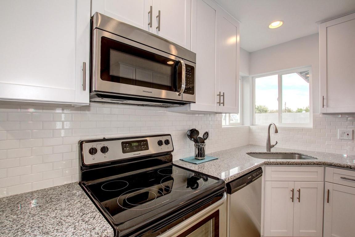 1231 E Highland Ave, Phoenix, AZ 85014 photo 7