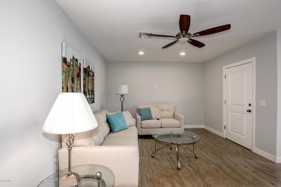 1231 E Highland Ave, Phoenix, AZ 85014 photo 10