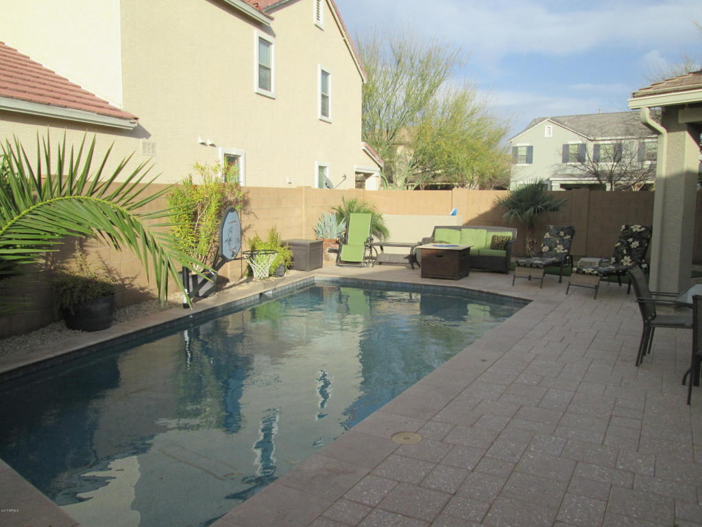 1744 S Roanoke St, Gilbert, AZ 85295 photo 2