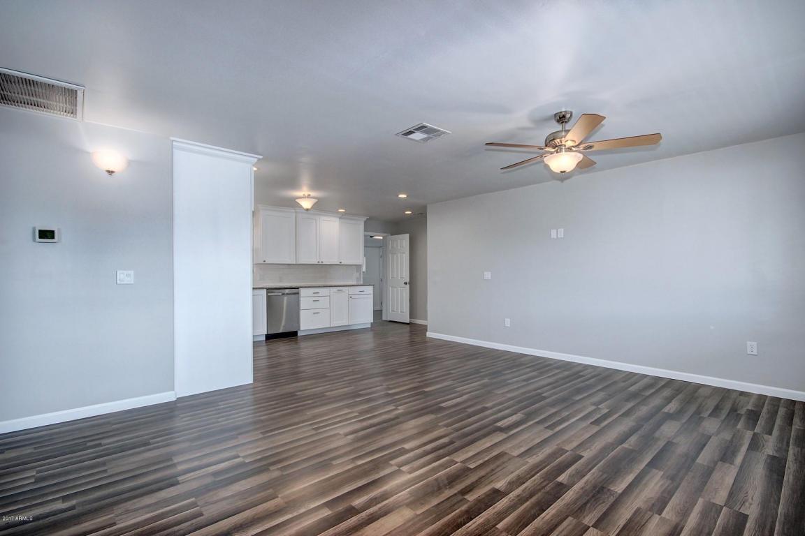235 N 87th Pl, Mesa, AZ 85207 photo 4