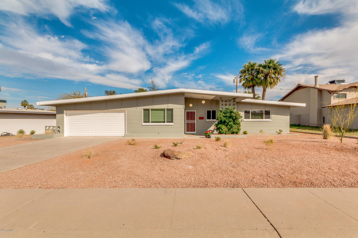 3915 E Becker Ln, Phoenix, AZ 85028 photo 2