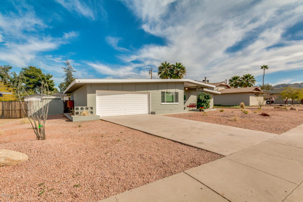 3915 E Becker Ln, Phoenix, AZ 85028 photo 3