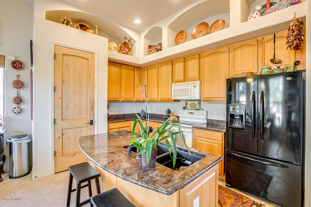 854 E Moon Vista St, Apache Junction, AZ 85119 photo 12