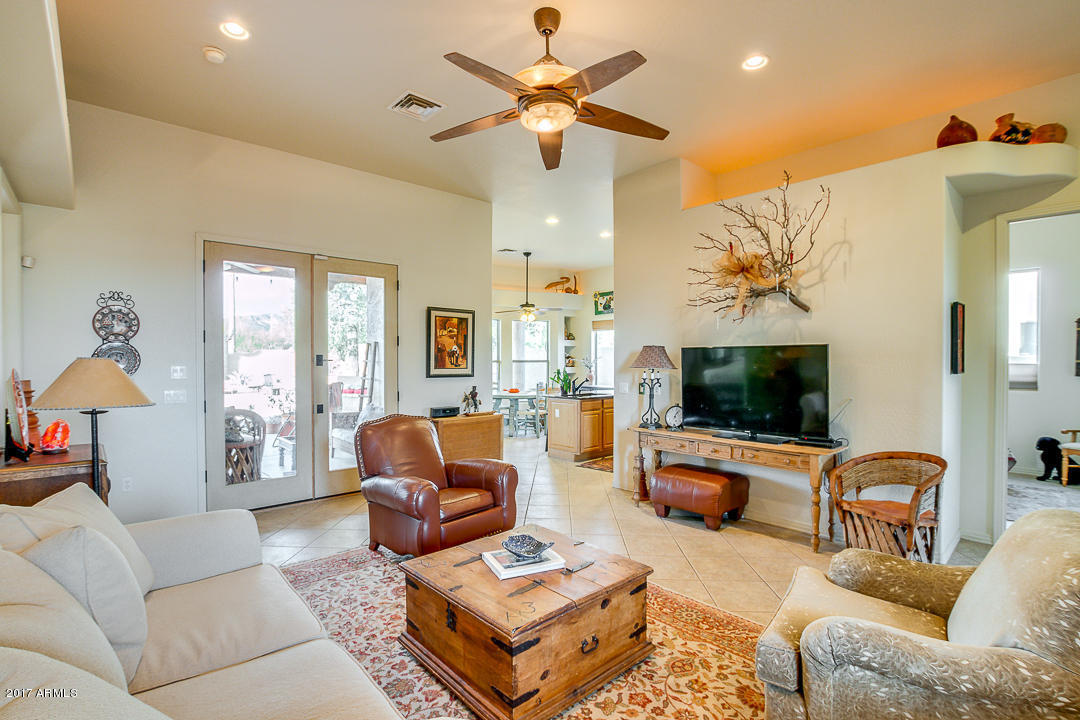 854 E Moon Vista St, Apache Junction, AZ 85119 photo 8