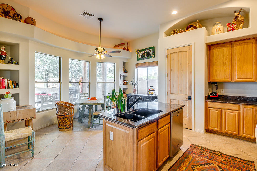 854 E Moon Vista St, Apache Junction, AZ 85119 photo 10