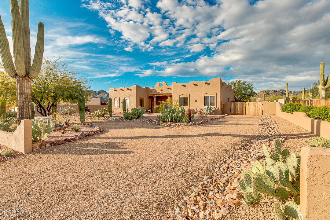 854 E Moon Vista St, Apache Junction, AZ 85119 photo 4