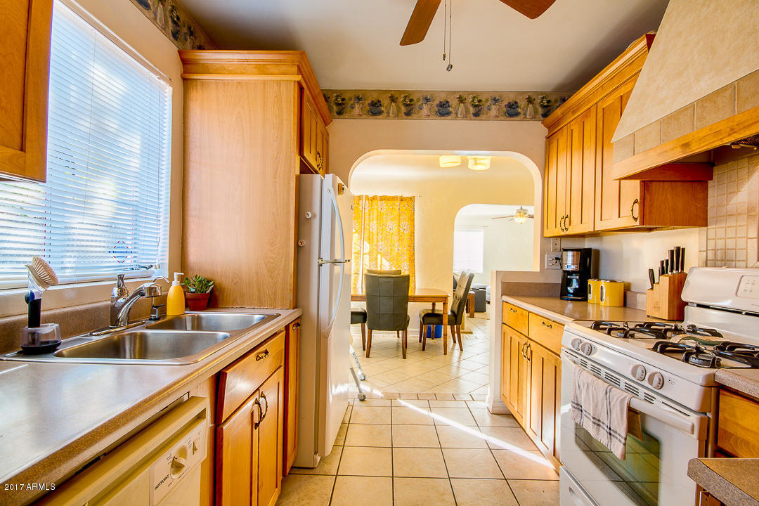 1534 E Diamond St, Phoenix, AZ 85006 photo 8