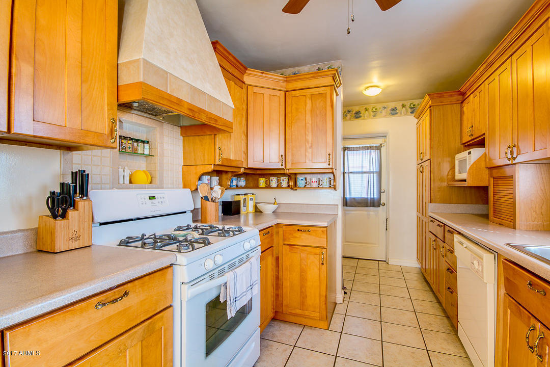 1534 E Diamond St, Phoenix, AZ 85006 photo 5