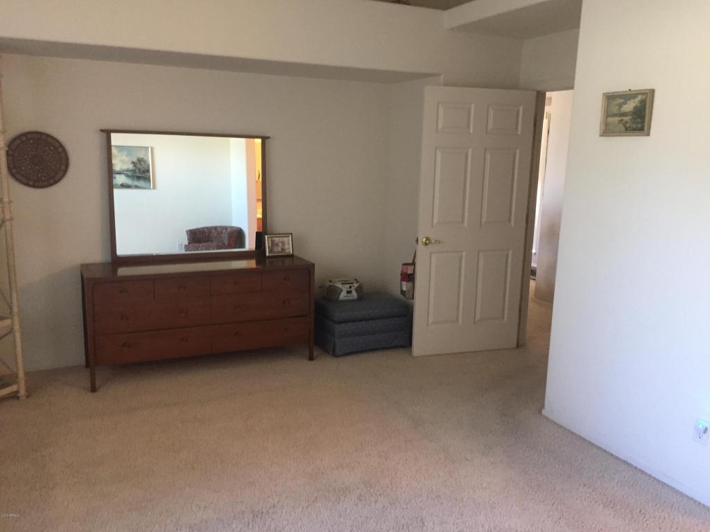 910 E Todd Dr, Tempe, AZ 85283 photo 16