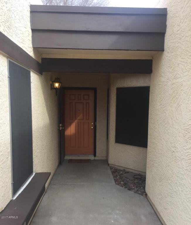 2422 E Robert E Lee St, Phoenix, AZ 85032 photo 1